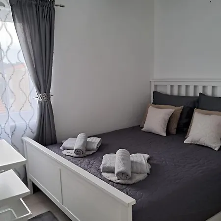 Apartman Luna Lägenhet
